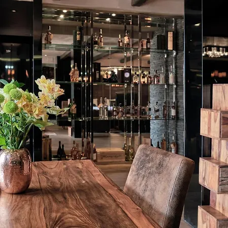 ホテル Grand - Fitness & バンスコ