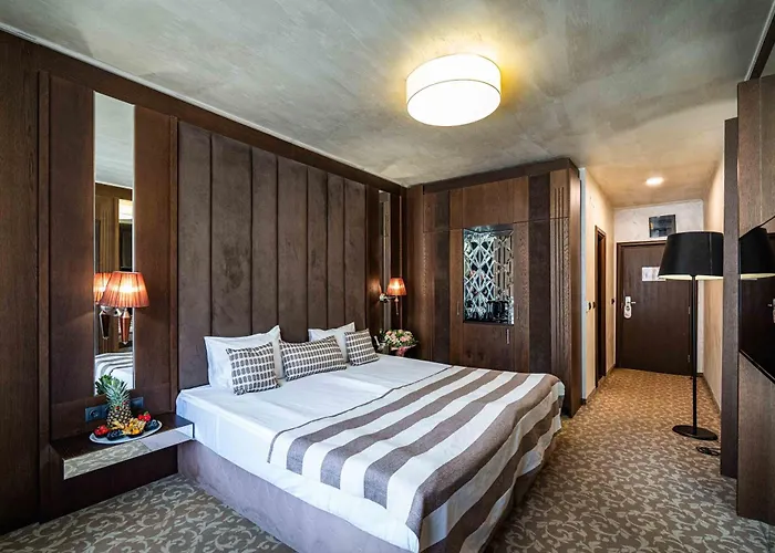 Grand - Fitness & Bansko