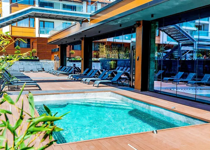 Grand - Fitness & Bansko