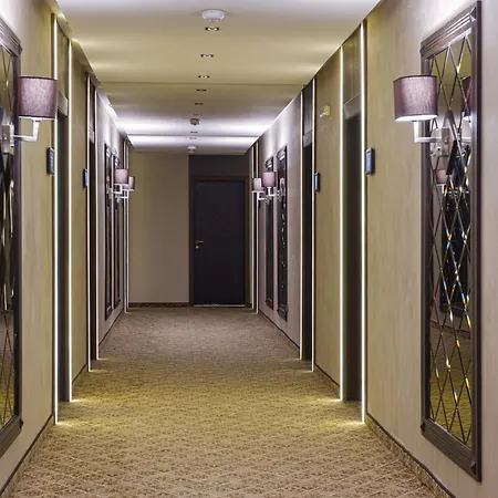 Grand - Fitness & Szálloda