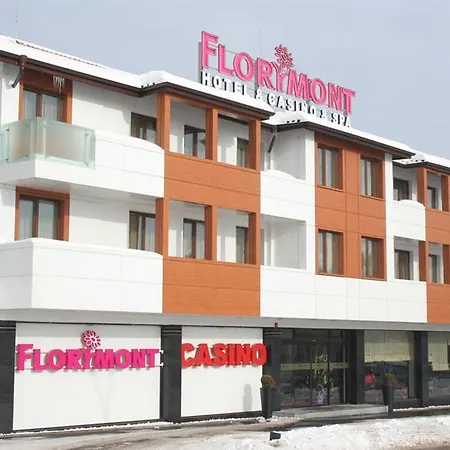 Grand - Fitness & 4* Banszko