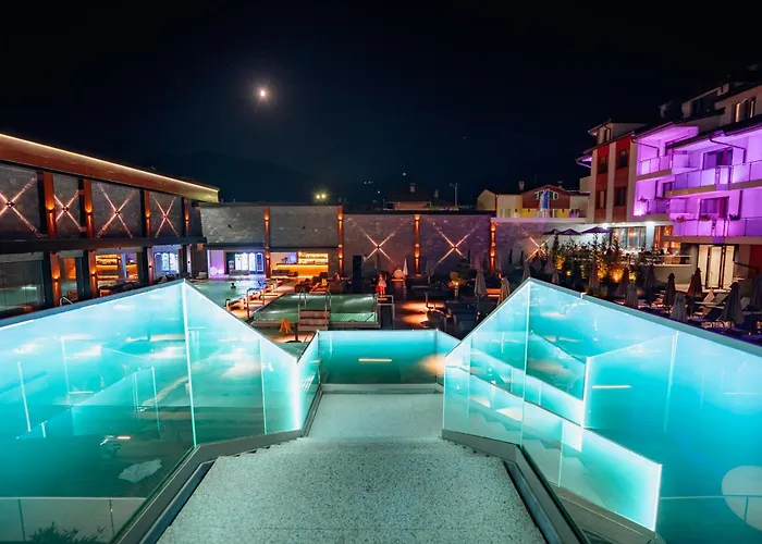 Grand - Fitness & Hotel