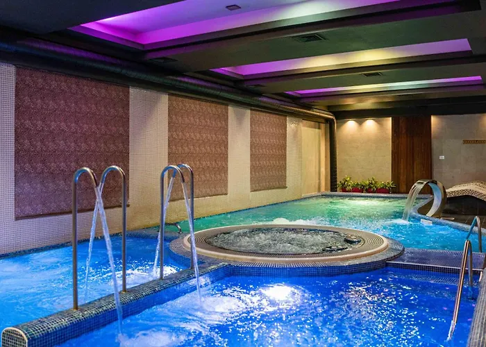 Отель Grand - Fitness & 5*