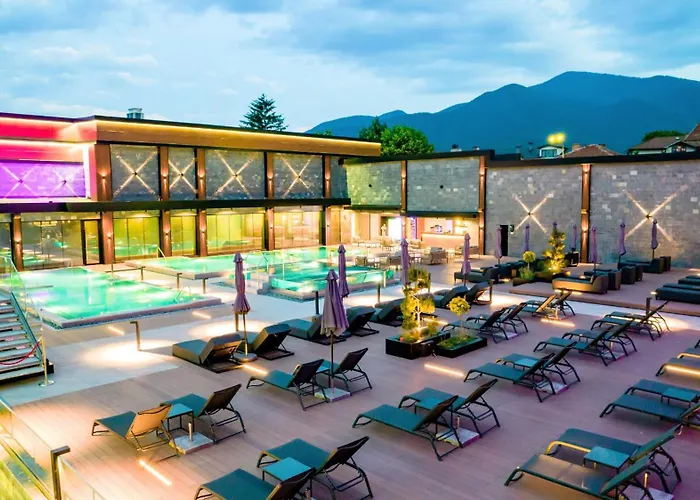 Grand - Fitness & Hotel