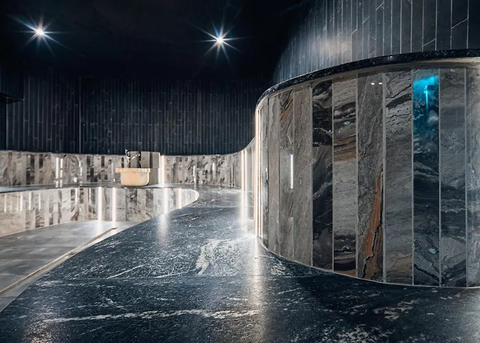 Grand - Fitness & 5*